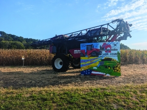 The Farm/Art DTour, part of Fermentation Fest, started last weekend. It showcases pasture art, informational signs and scenes of rural living. (Photos by Joe Block)